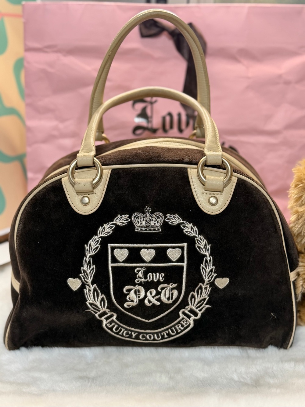 Juicy Couture - Picture 2 of 16